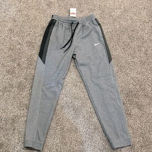 Nike men’s joggers.